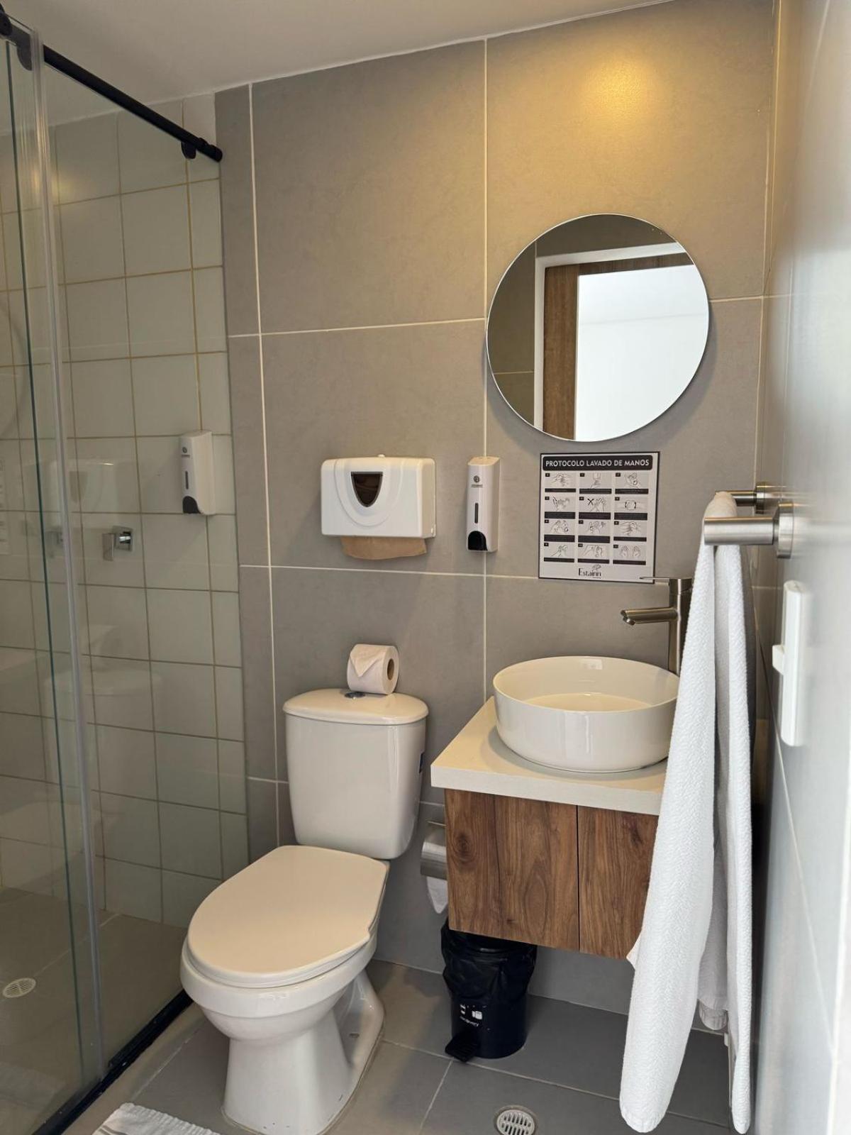 Estainn Hotel Coworking Богота Екстериор снимка